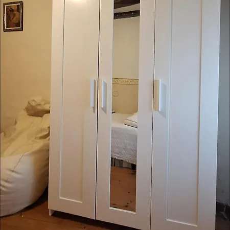 Apartamento Casa Kontrasta