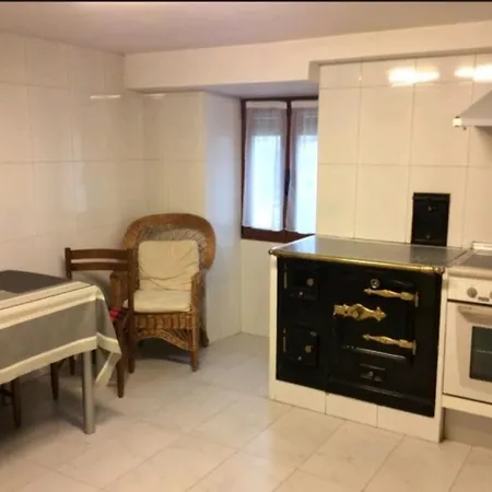Apartamento Casa Kontrasta