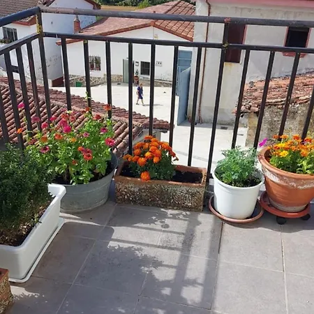 Apartamento Casa Kontrasta *