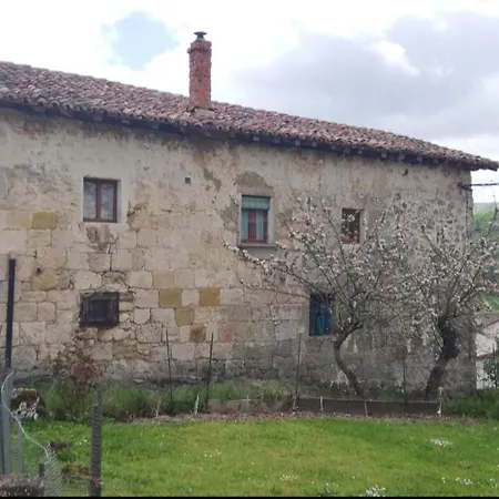 Casa Kontrasta Apartamento